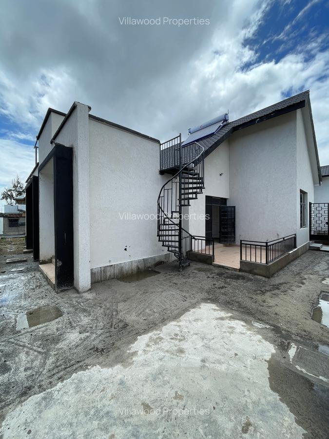3 Bed Townhouse with En Suite in Kitengela - 10
