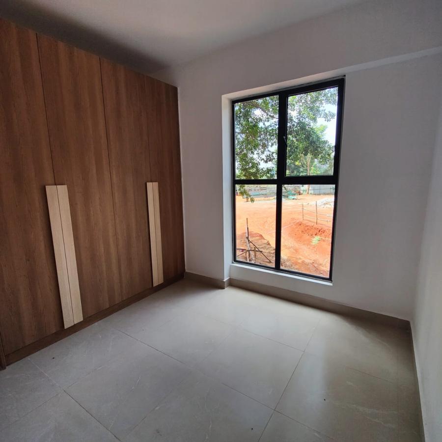 Serviced 1 Bed Apartment with Swimming Pool at Gigiri - 4