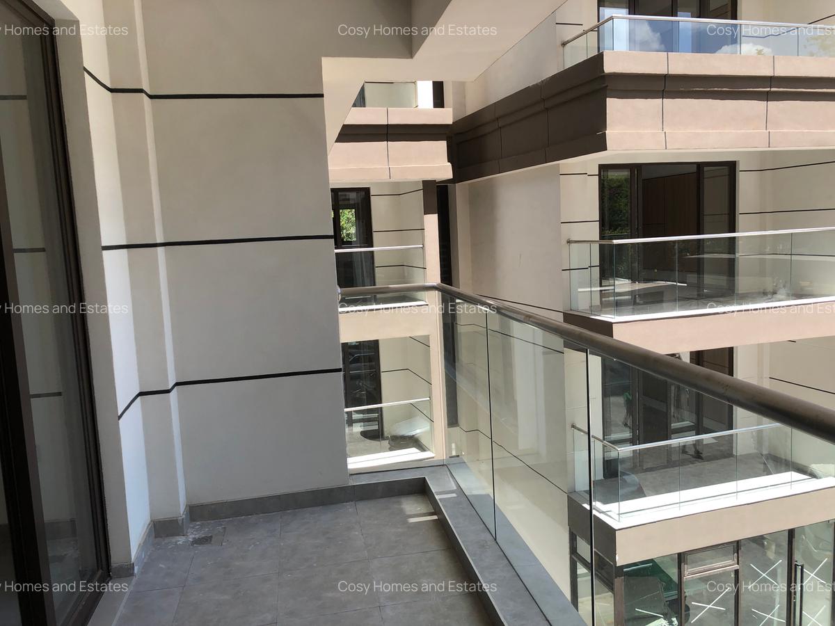 2 Bed Apartment with En Suite at Riverside - 3