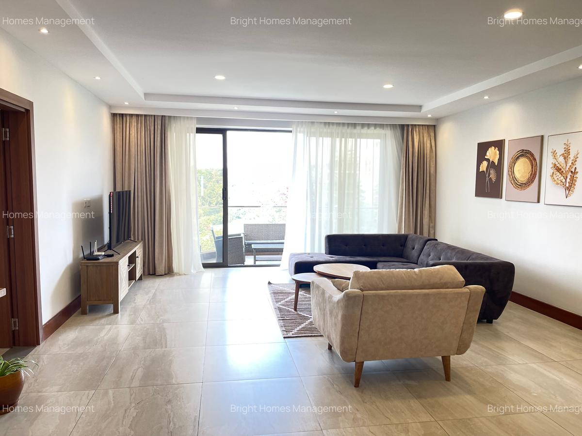 Serviced 3 Bed Apartment with En Suite in Westlands Area - 3