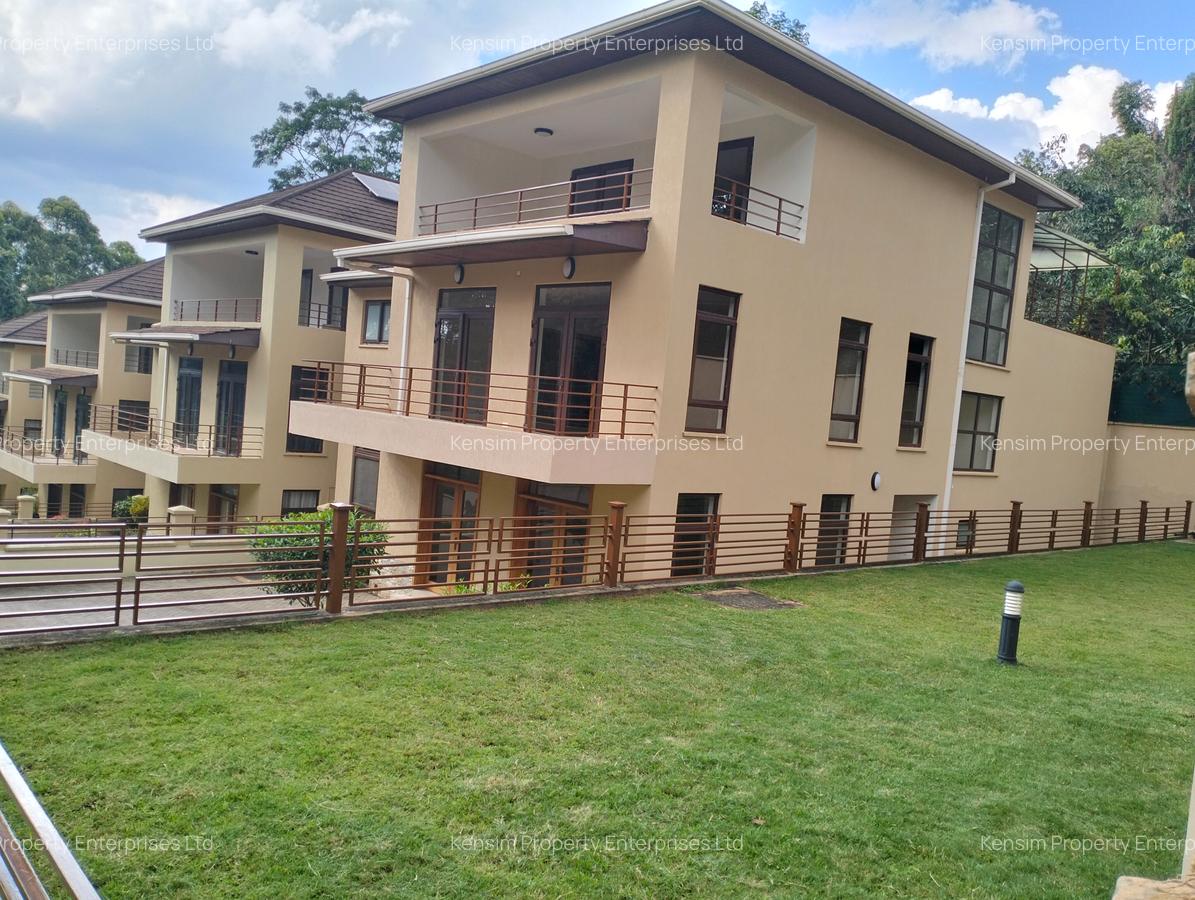 5 Bed Townhouse with En Suite in Lavington - 1