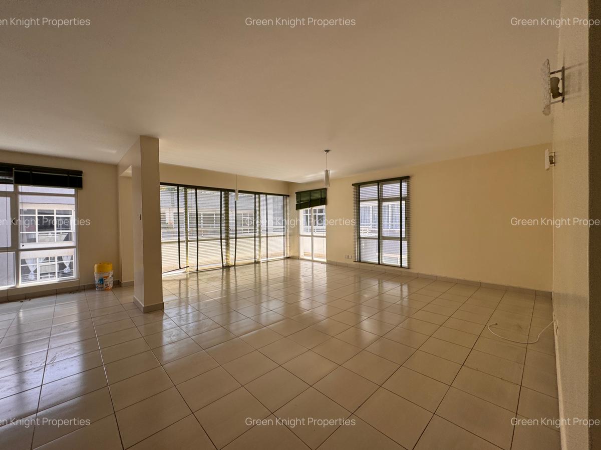 Serviced 4 Bed Apartment with En Suite in Lavington - 2