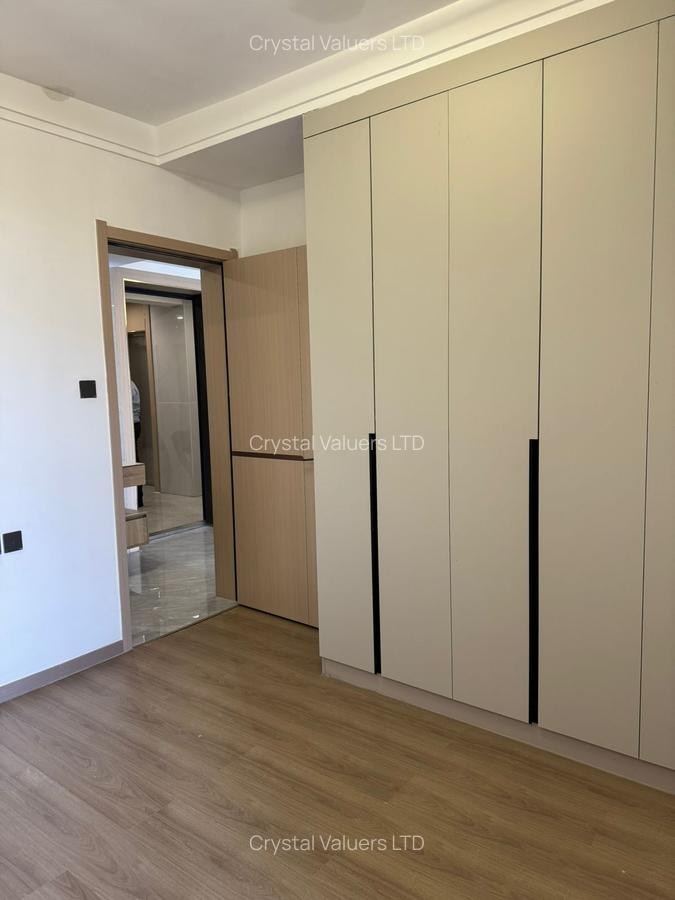 2 Bed Apartment with En Suite in Riverside - 5