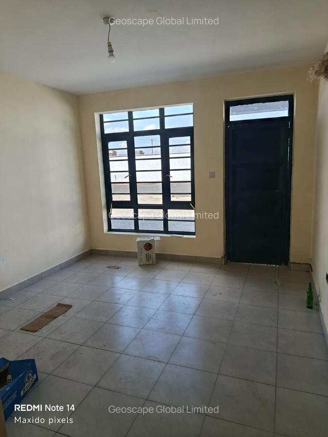 3,100 ft² Warehouse with Backup Generator in Ruiru - 2