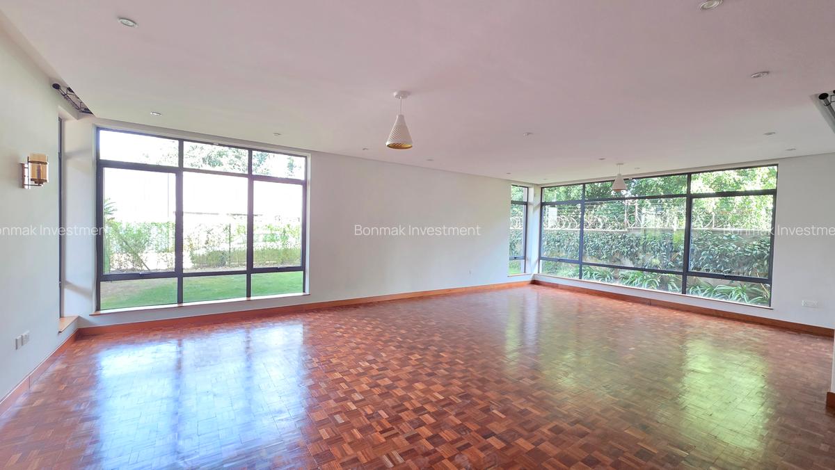 5 Bed Townhouse with En Suite at Mzima Springs. - 6