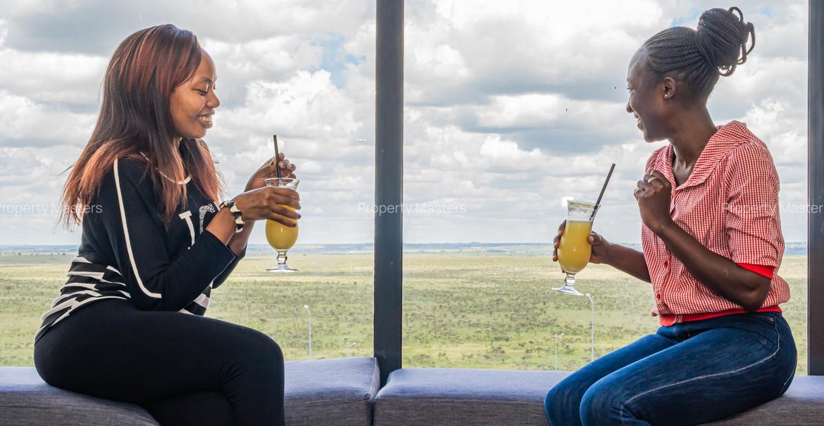 Serviced 1 Bed Apartment with En Suite at Off Southern Bypass - 12