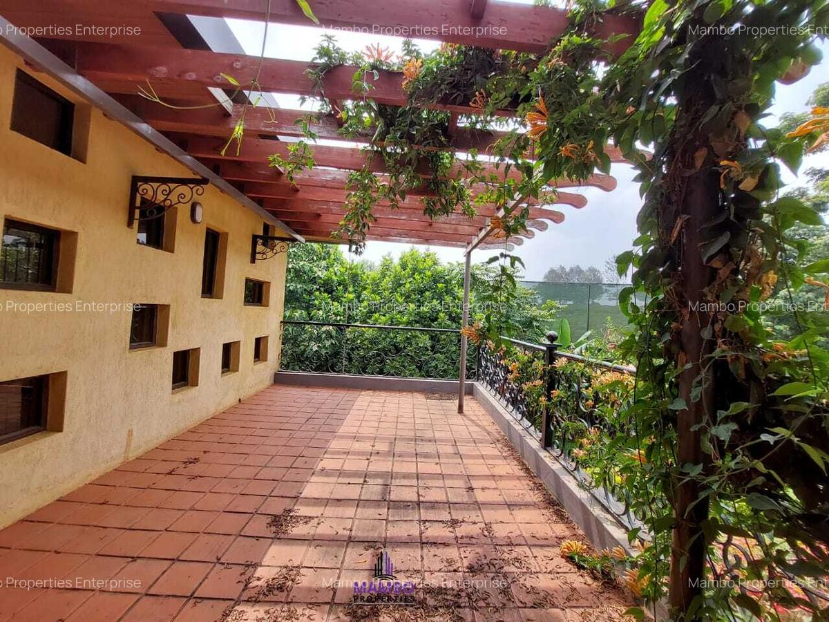 4 Bed Villa with En Suite at Mumwe - 13