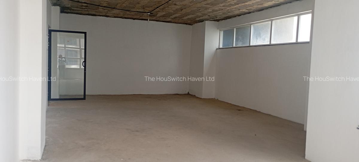 900 ft² Office with Backup Generator at Westlands Road - 2