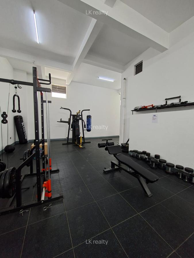 2 Bed Apartment with En Suite at Nyeri Road - 11