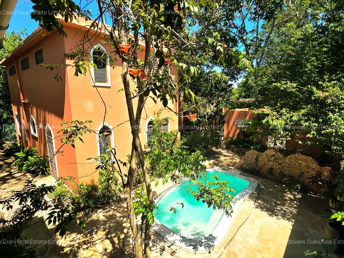 4 Bed Villa with En Suite in Diani - 5