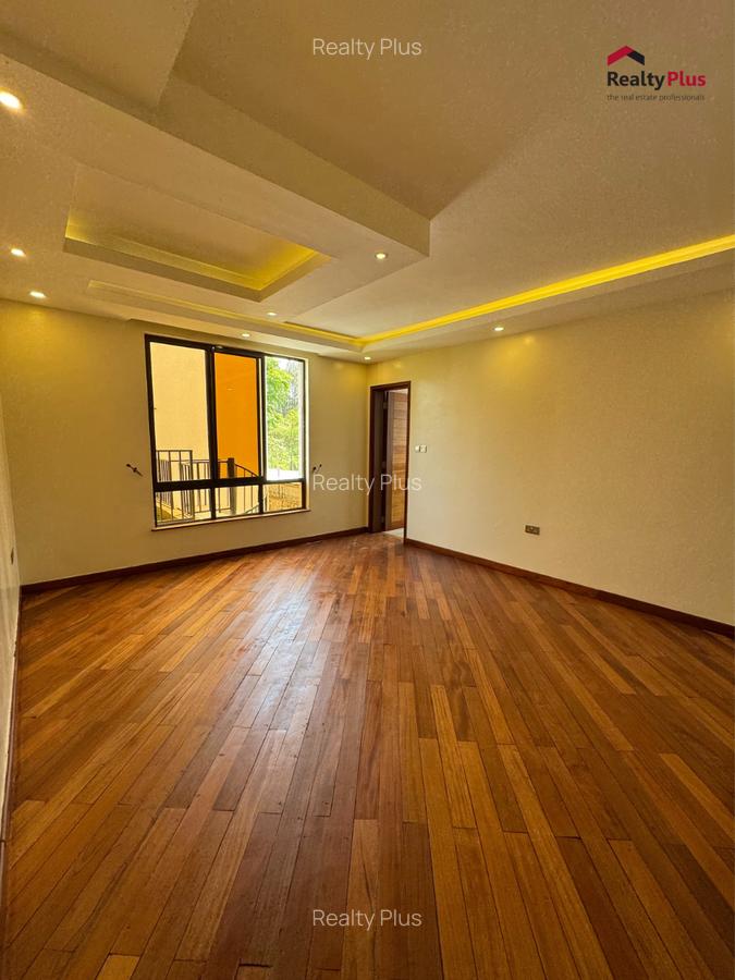 5 Bed Villa with En Suite in Kileleshwa - 11