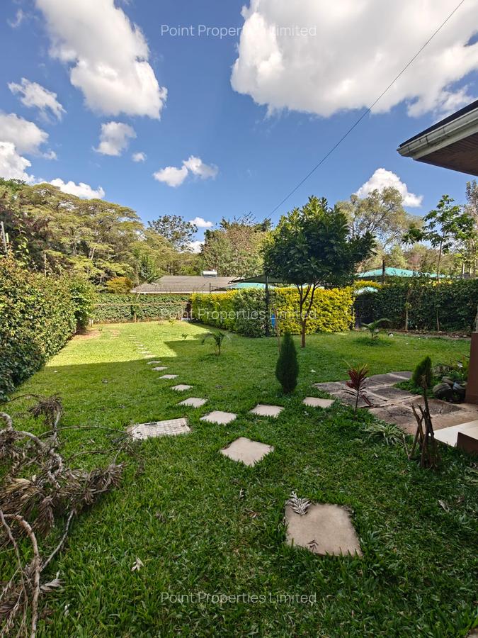 5 Bed Townhouse with En Suite in Karen - 3