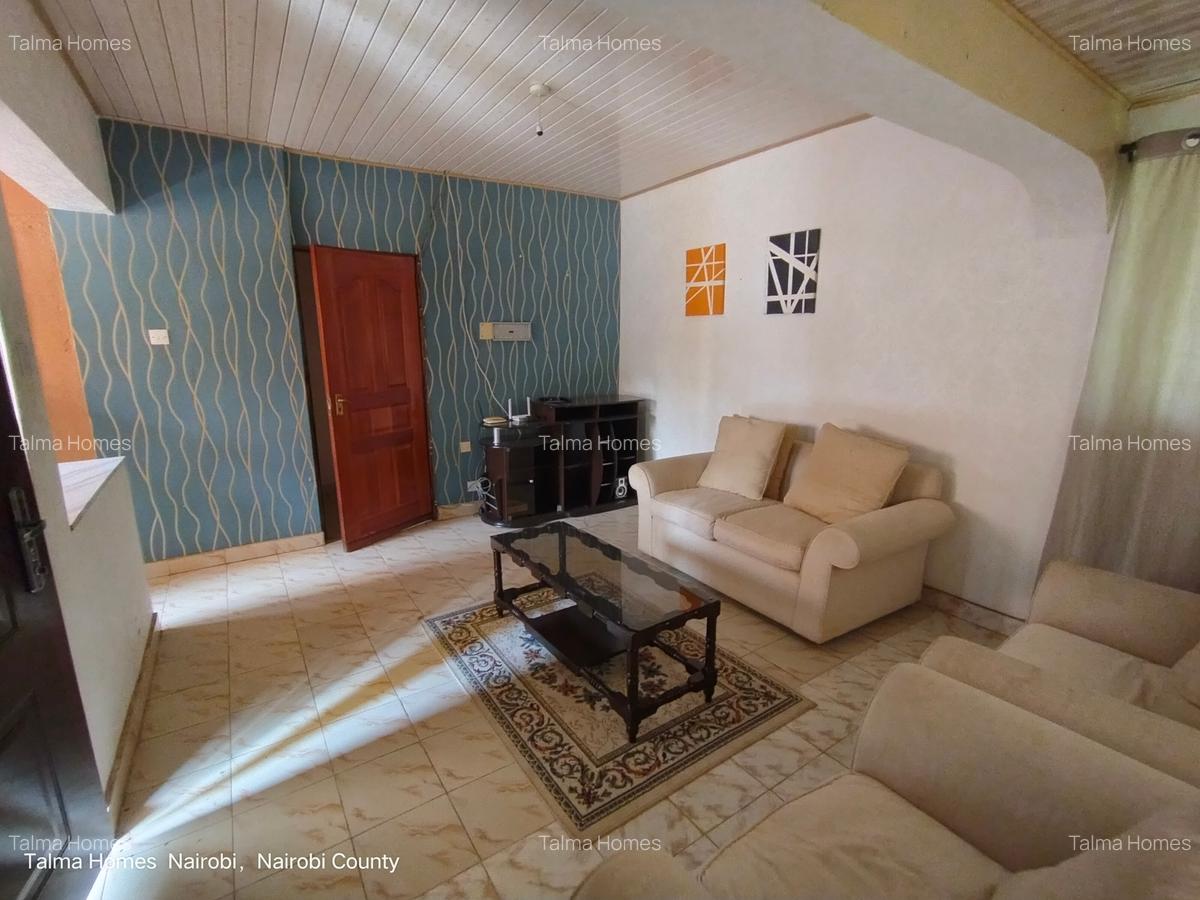 5 Bed House with En Suite at Ridgeways Lane - 10