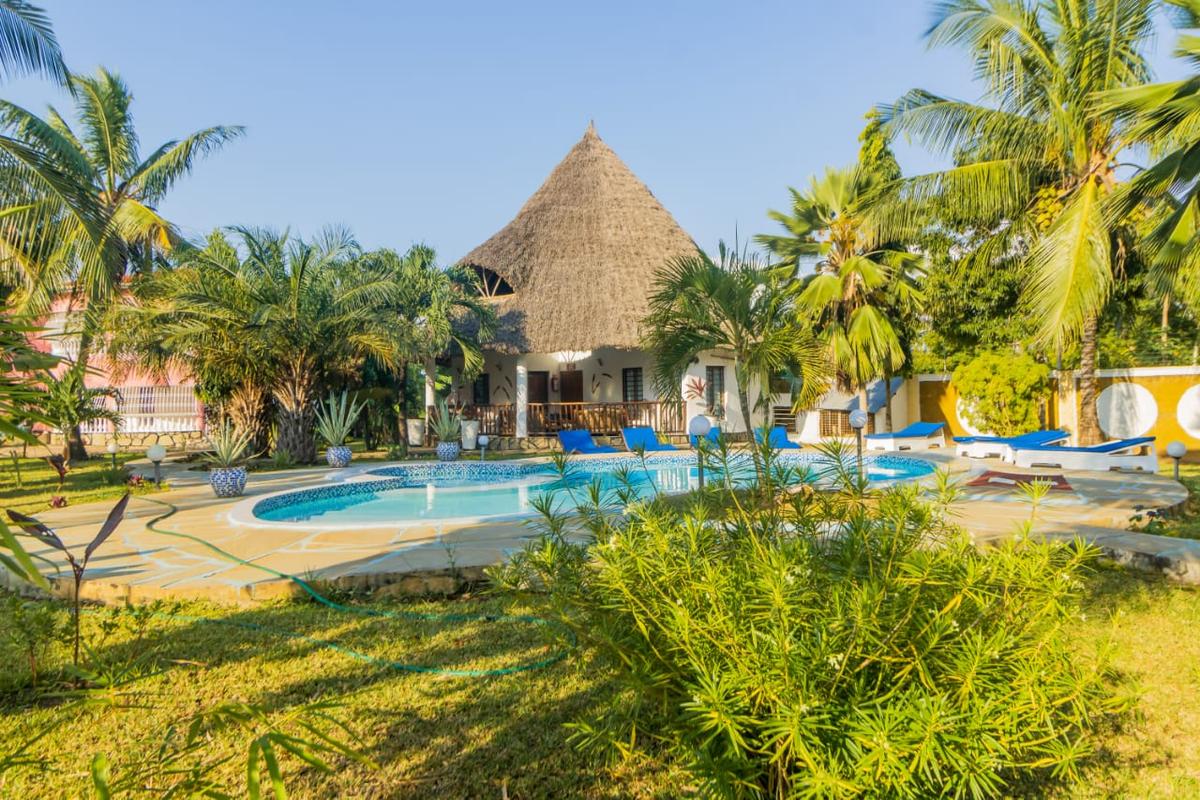 4 Bed Villa with En Suite in Diani - 13