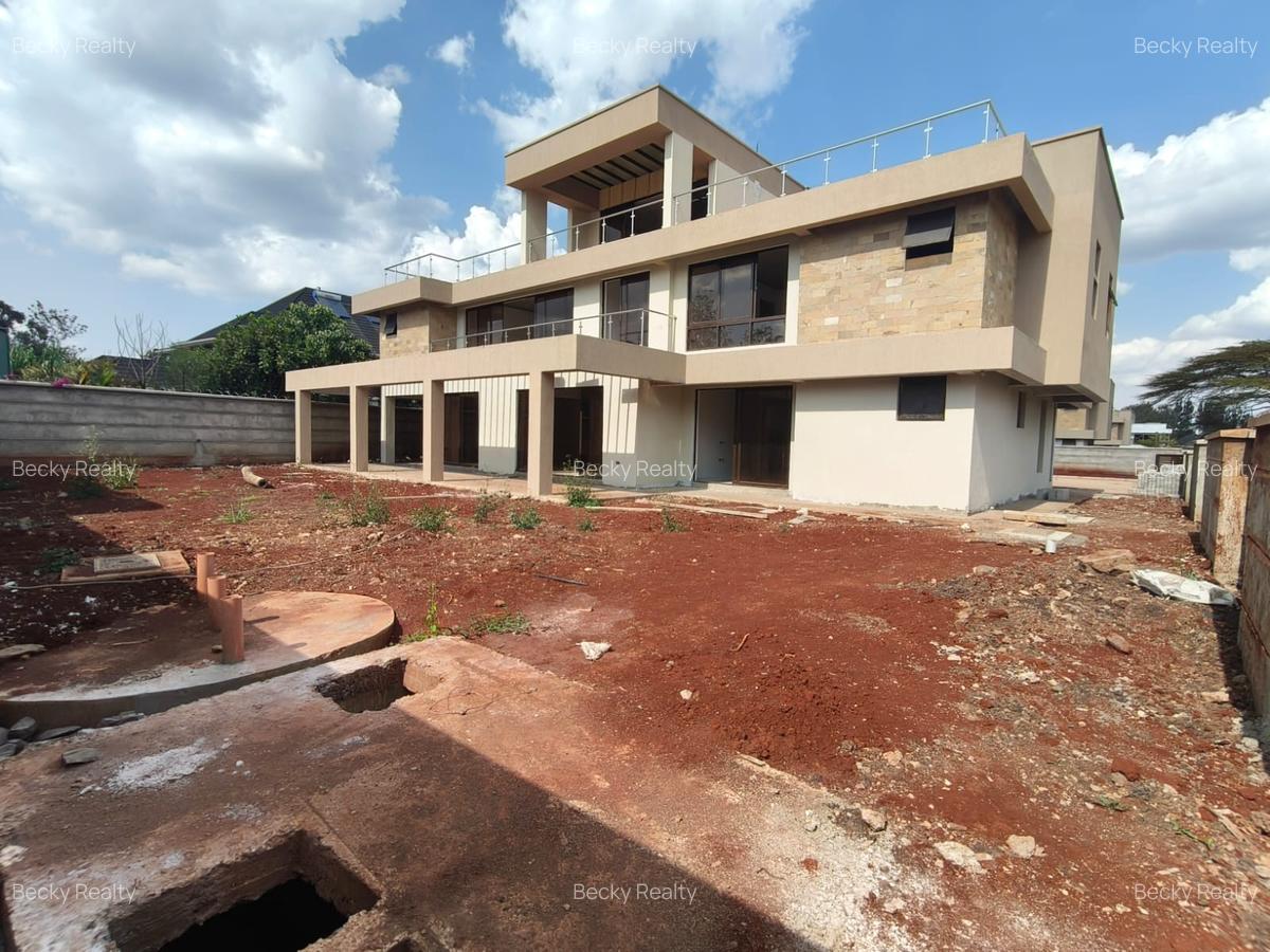 5 Bed House with En Suite at Bogani - 5