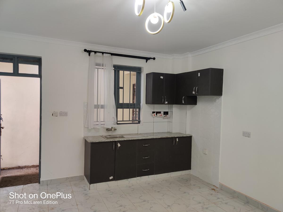 Serviced 1 Bed Apartment with En Suite at Oj - 7