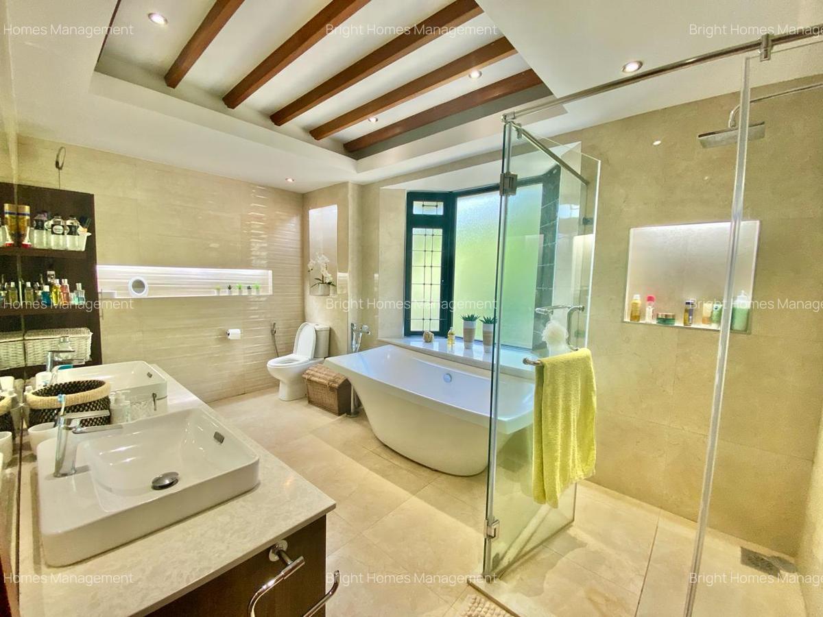 5 Bed Villa with En Suite in Kitisuru - 5