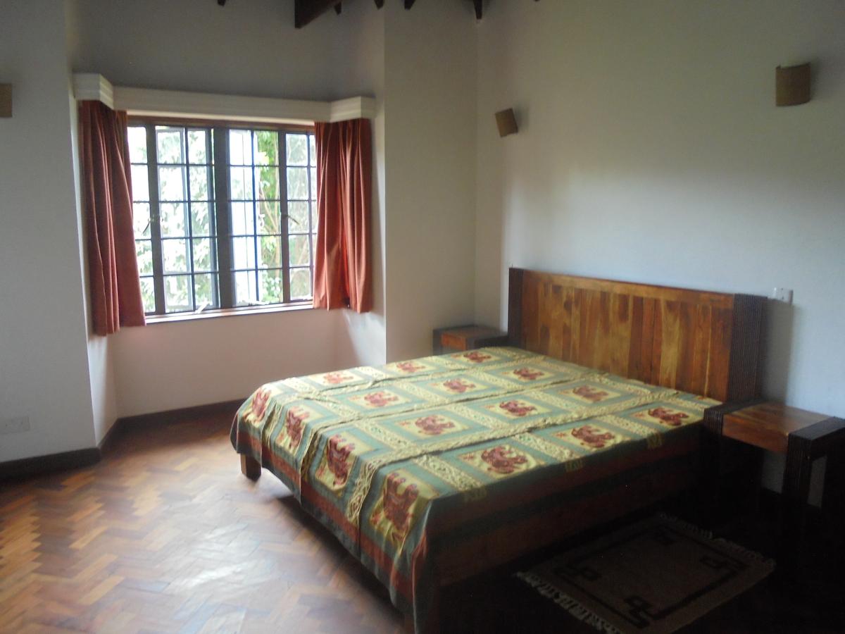 2 Bed Townhouse with En Suite at Off Ruaka Road - 15