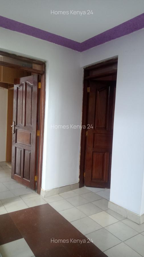 5 Bed House in Banana - 8