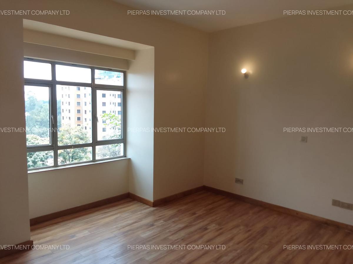 Serviced 3 Bed Apartment with En Suite in Kileleshwa - 18