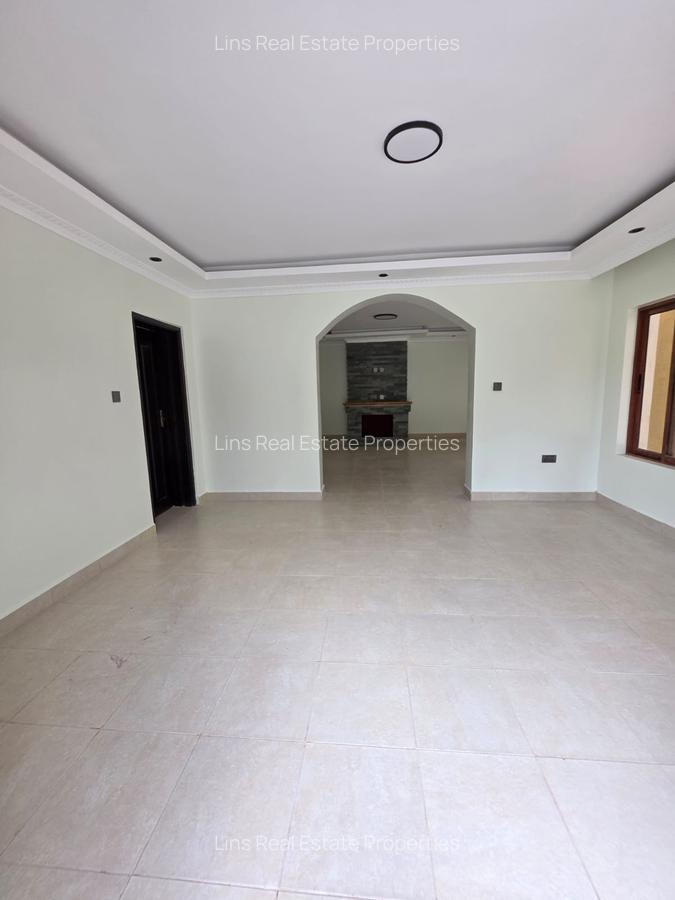 5 Bed House with En Suite in Kitisuru - 17