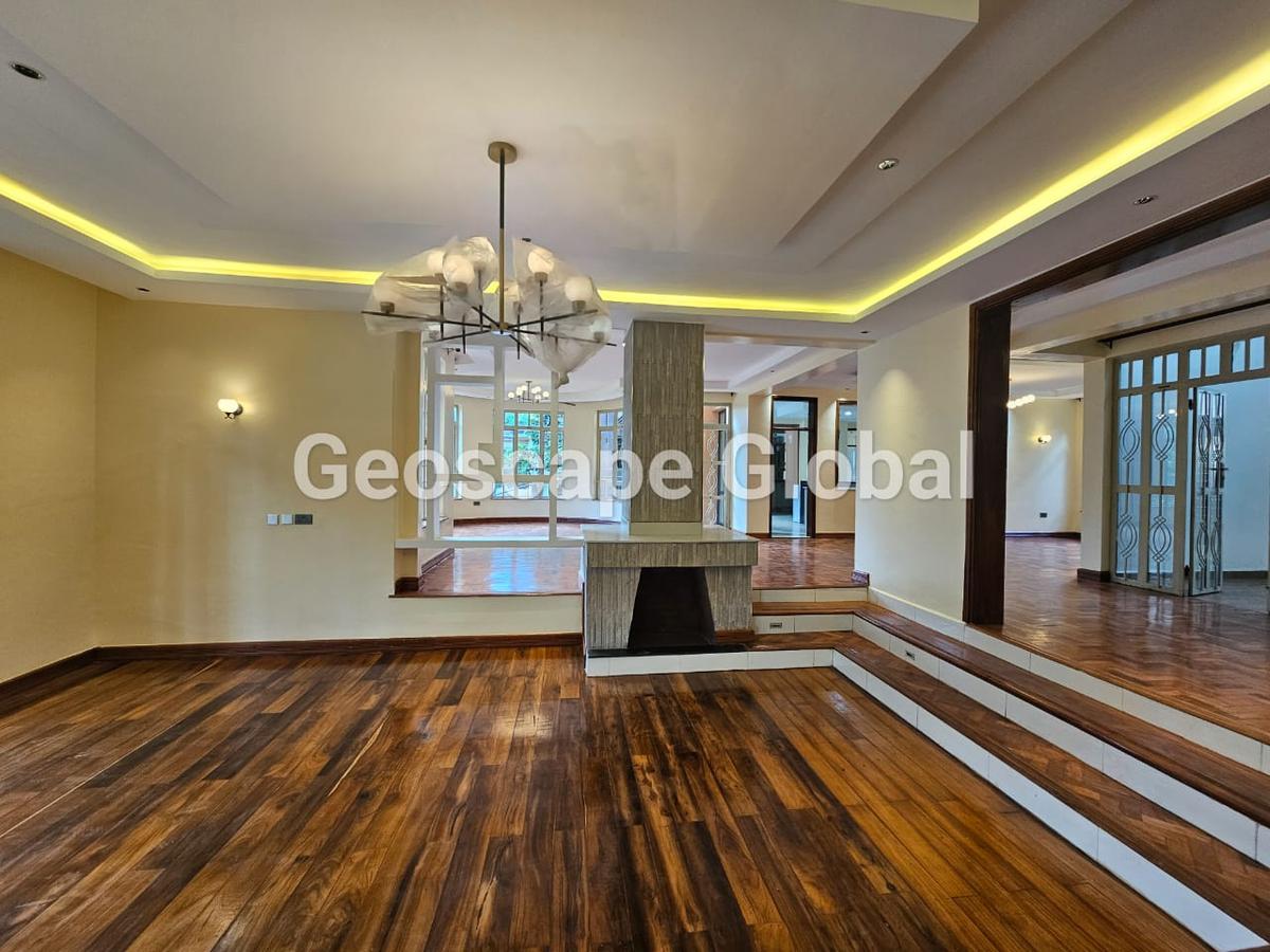3 Bed Apartment with En Suite in Nyari - 7