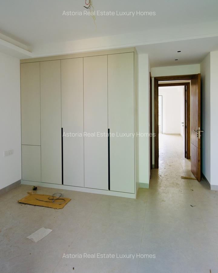 3 Bed Apartment with En Suite at 2026-401 3 Bed - 16