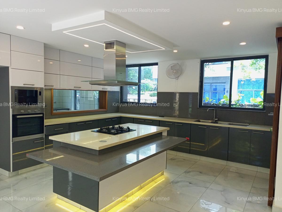 5 Bed Villa with En Suite in Nyali Area - 6