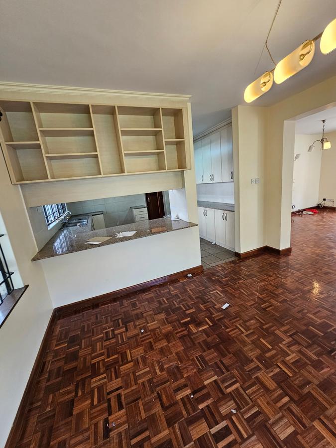 3 Bed Apartment with En Suite at Lavington - 9