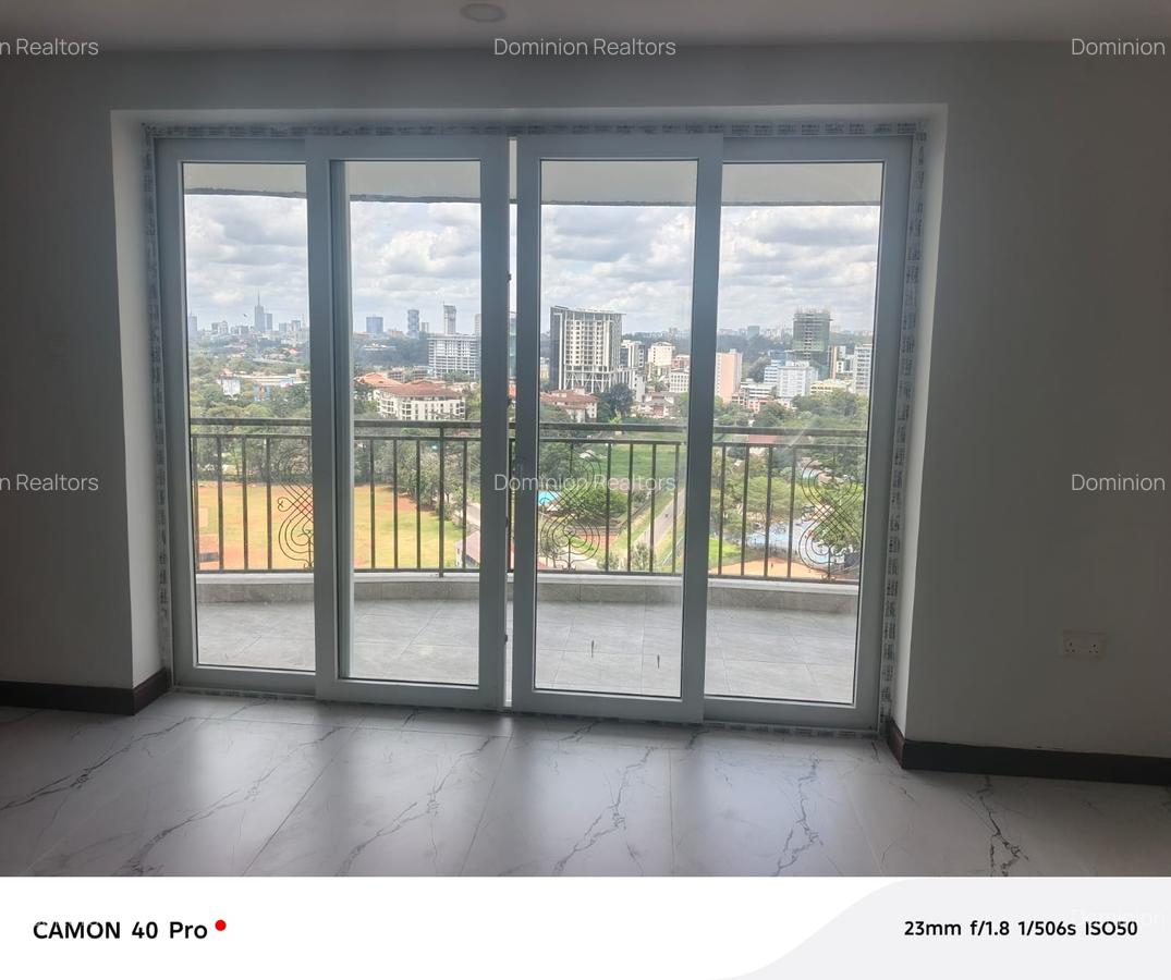 3 Bed Apartment with En Suite in Parklands - 2