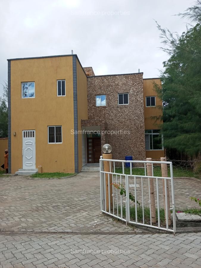 4 Bed Villa with En Suite at Kilif County - 2