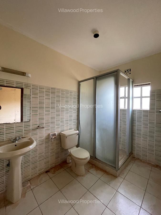 4 Bed House with En Suite in Karen - 17