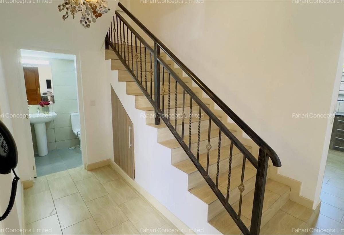 4 Bed Townhouse with En Suite at Mwananchi Road - 6