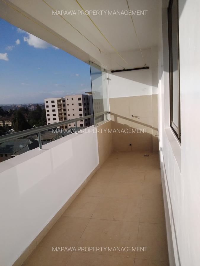 3 Bed Apartment with En Suite in Lavington - 4
