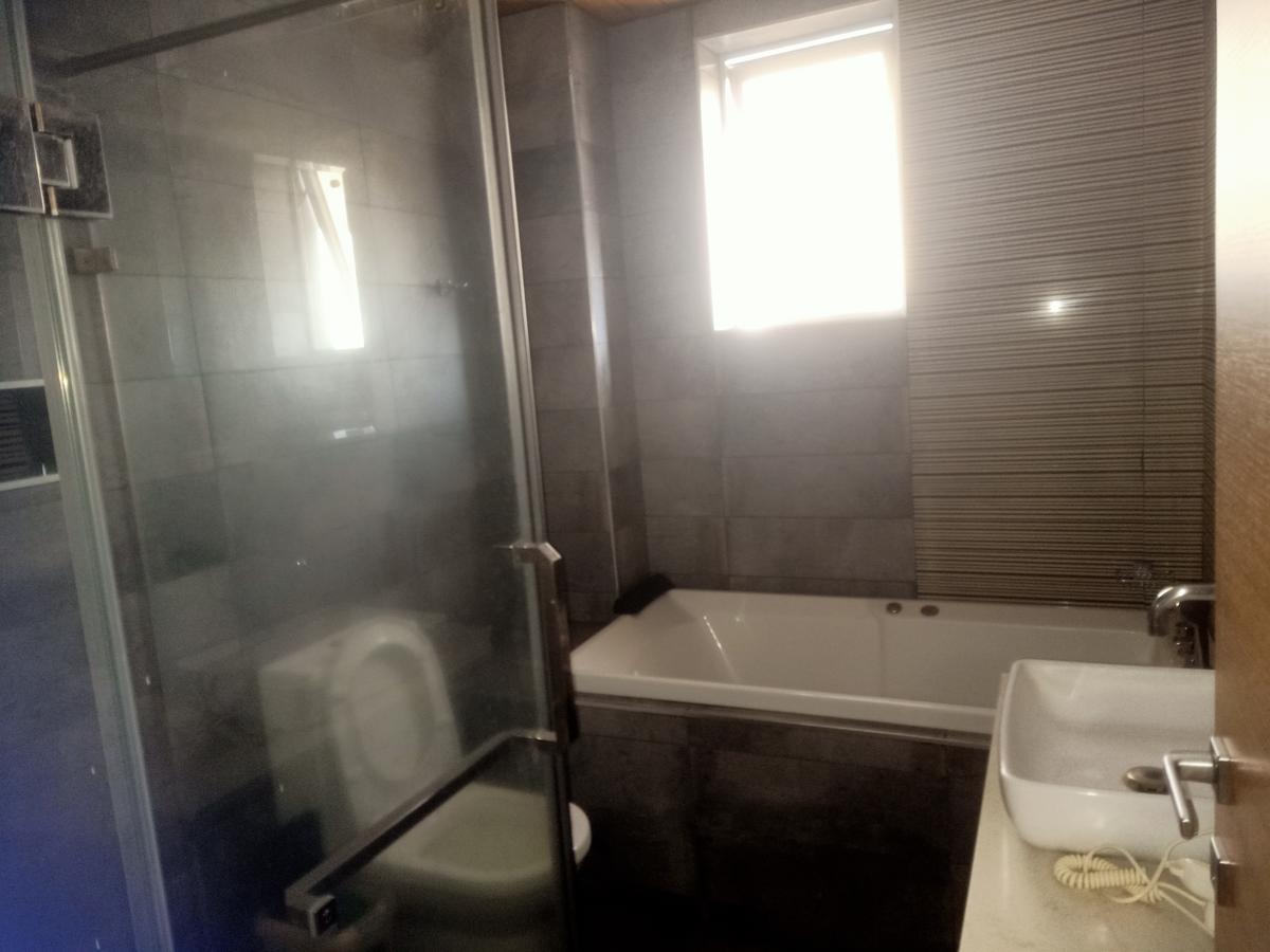 Serviced 2 Bed Apartment with En Suite at Chaka Rd - 10