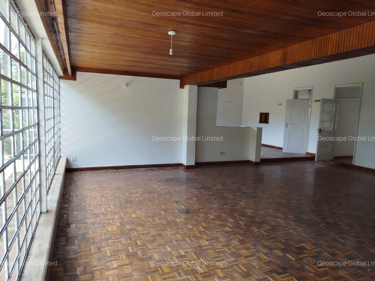 4 Bed House with En Suite in Kiambu Road - 2