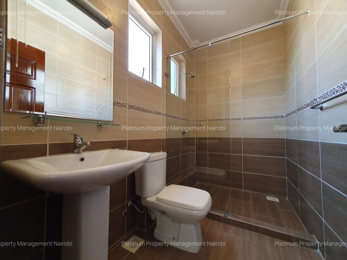 3 Bed Apartment with En Suite at River Gardens Park - 11