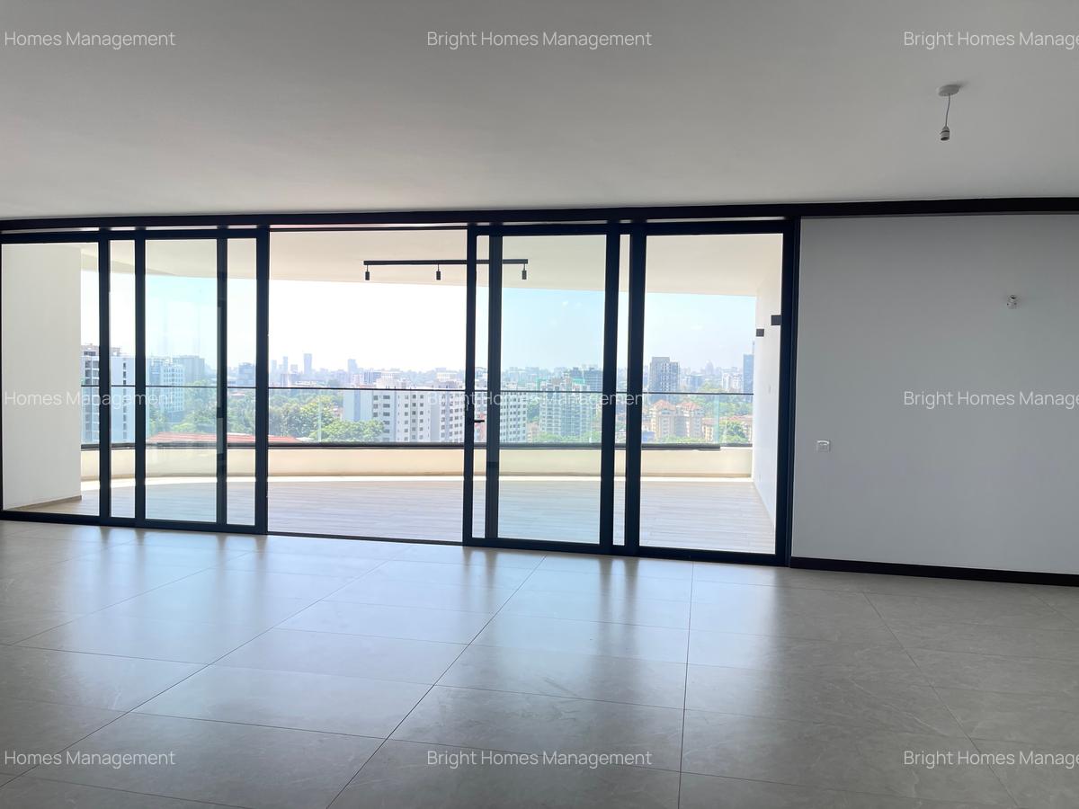 5 Bed Apartment with En Suite in Westlands Area - 2