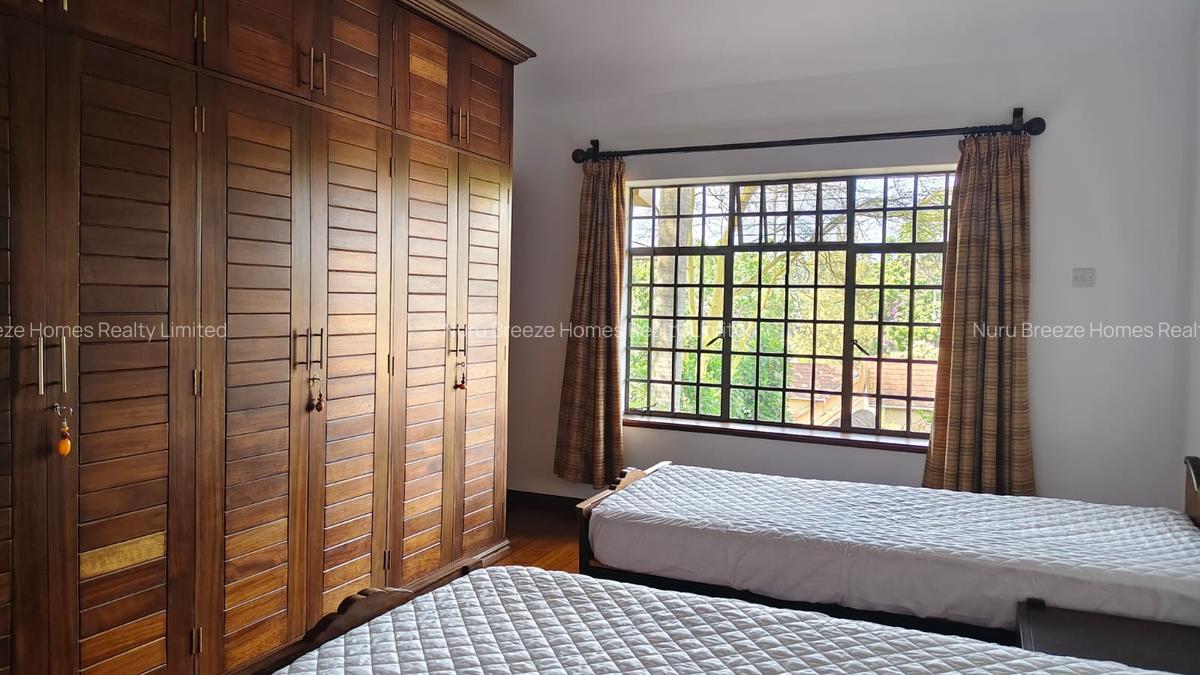 3 Bed Townhouse with En Suite in Spring Valley - 9