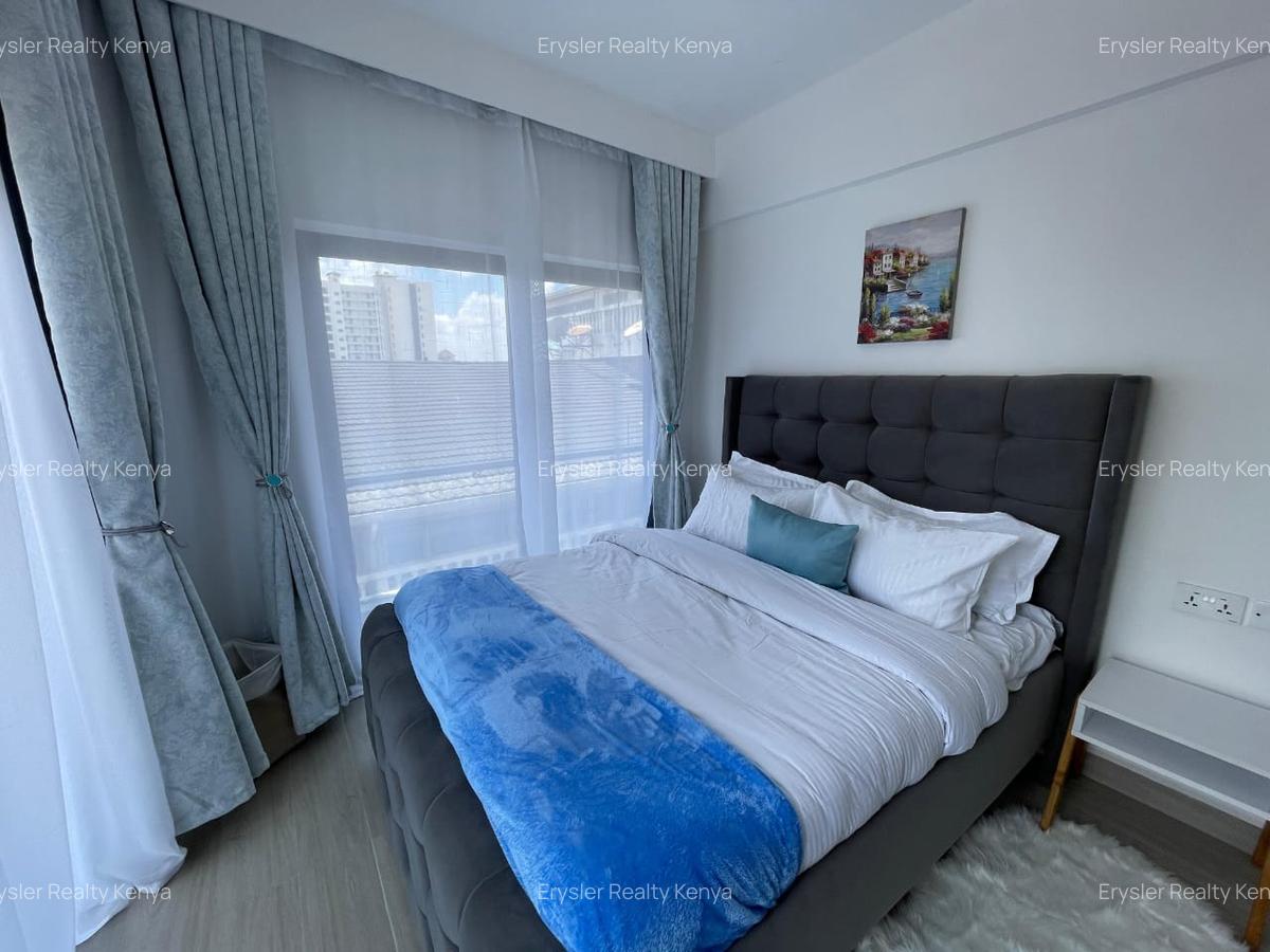 Serviced 1 Bed Apartment with Swimming Pool at - 7