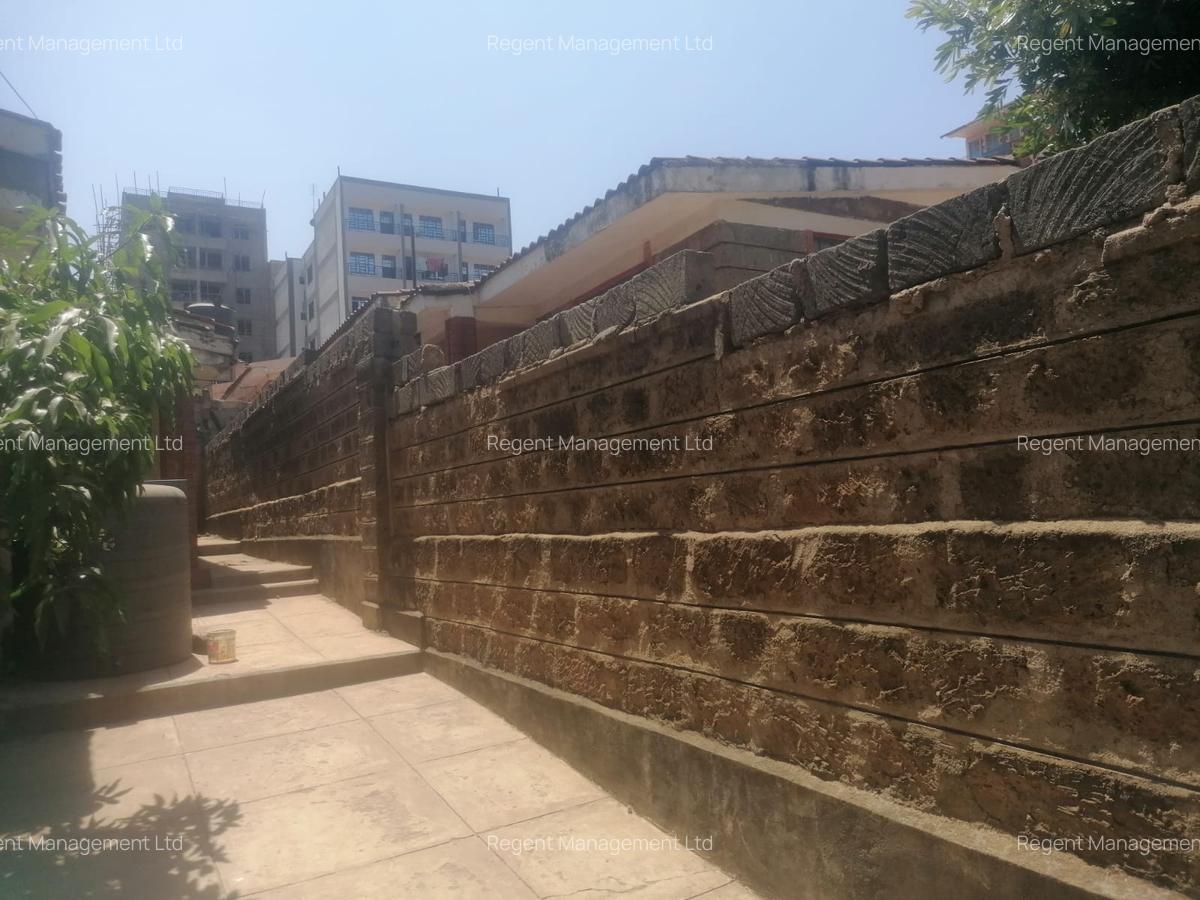 Land at Kasarani - 2