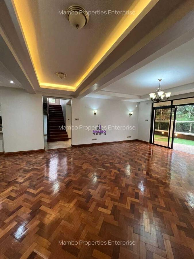 3 Bed Apartment with En Suite at Riverside Drive - 3