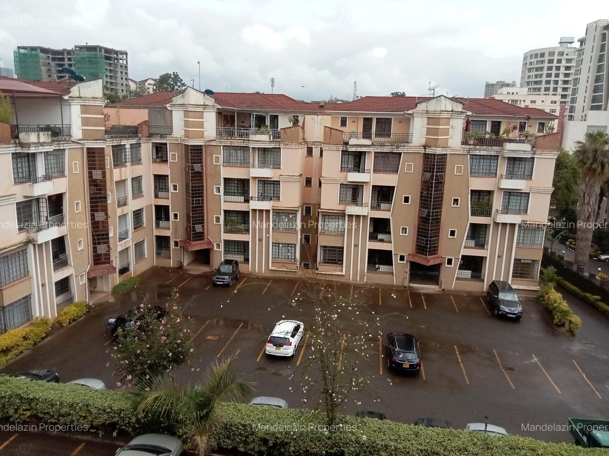 2 Bed Apartment with En Suite at Riverside Drive - 1