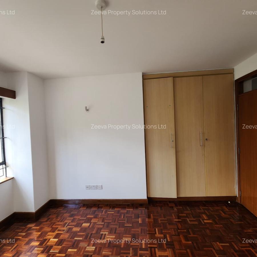 4 Bed Apartment with En Suite in Lavington - 10