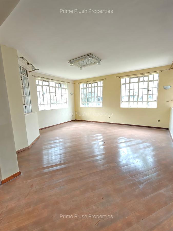 5 Bed House with En Suite in Karen - 3