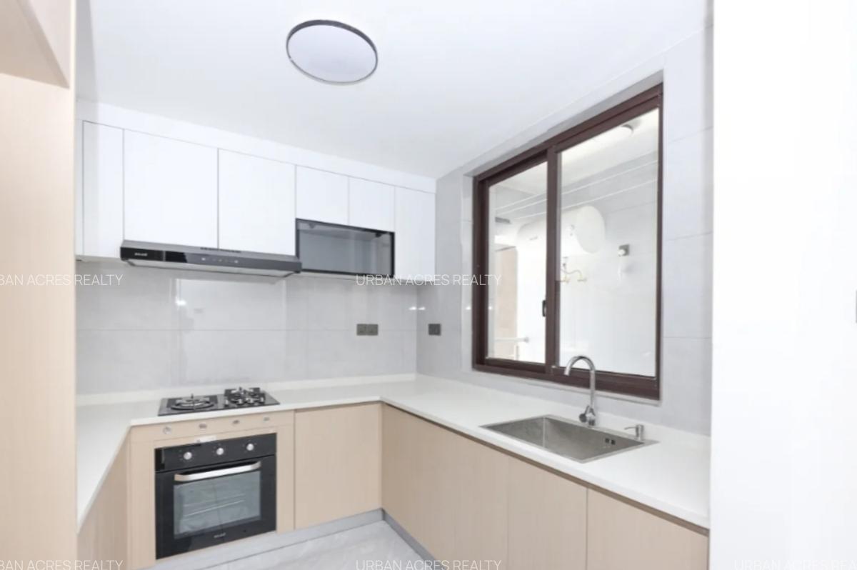 2 Bed Apartment with En Suite at Riverside Drive - 4