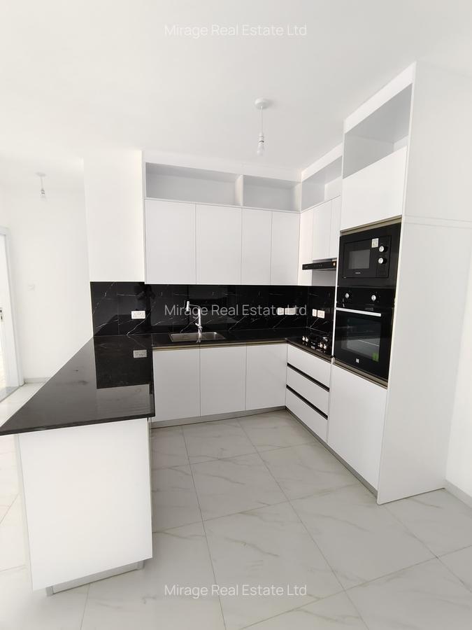 1 Bed Apartment with Swimming Pool in Lavington - 1