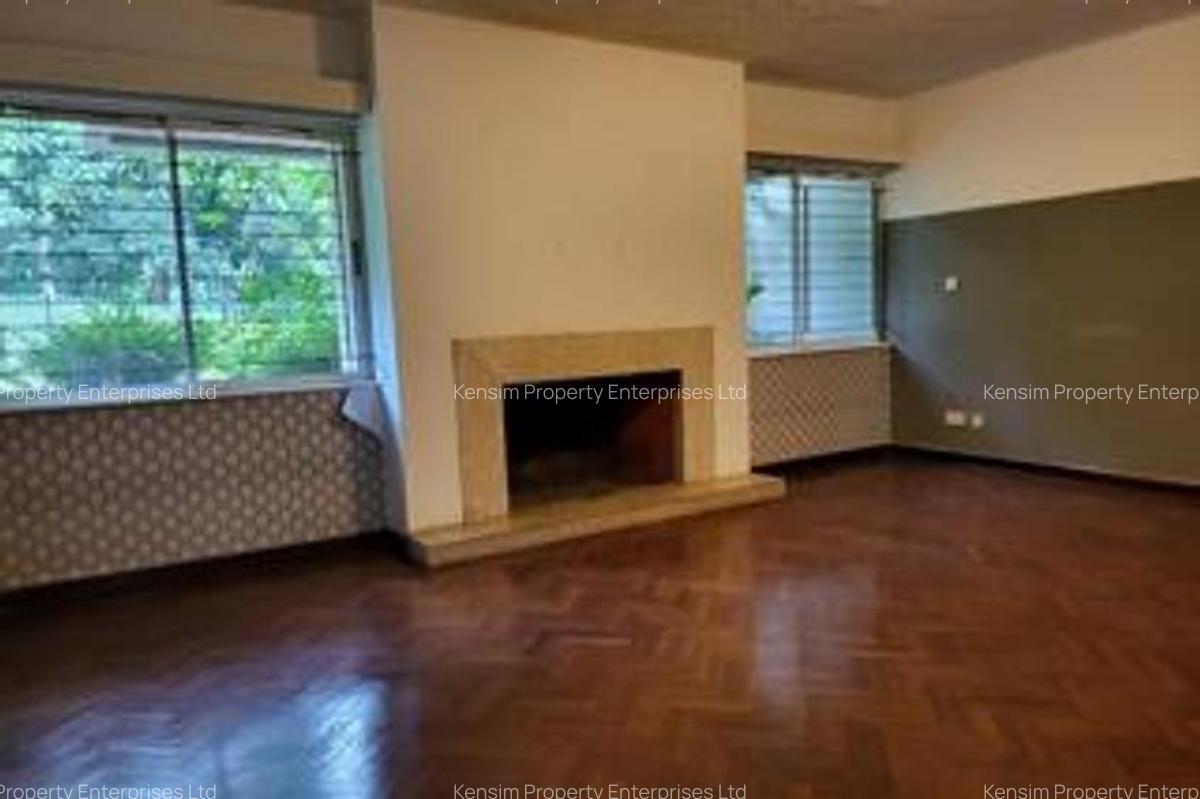 5 Bed Townhouse with En Suite in Kitisuru - 18