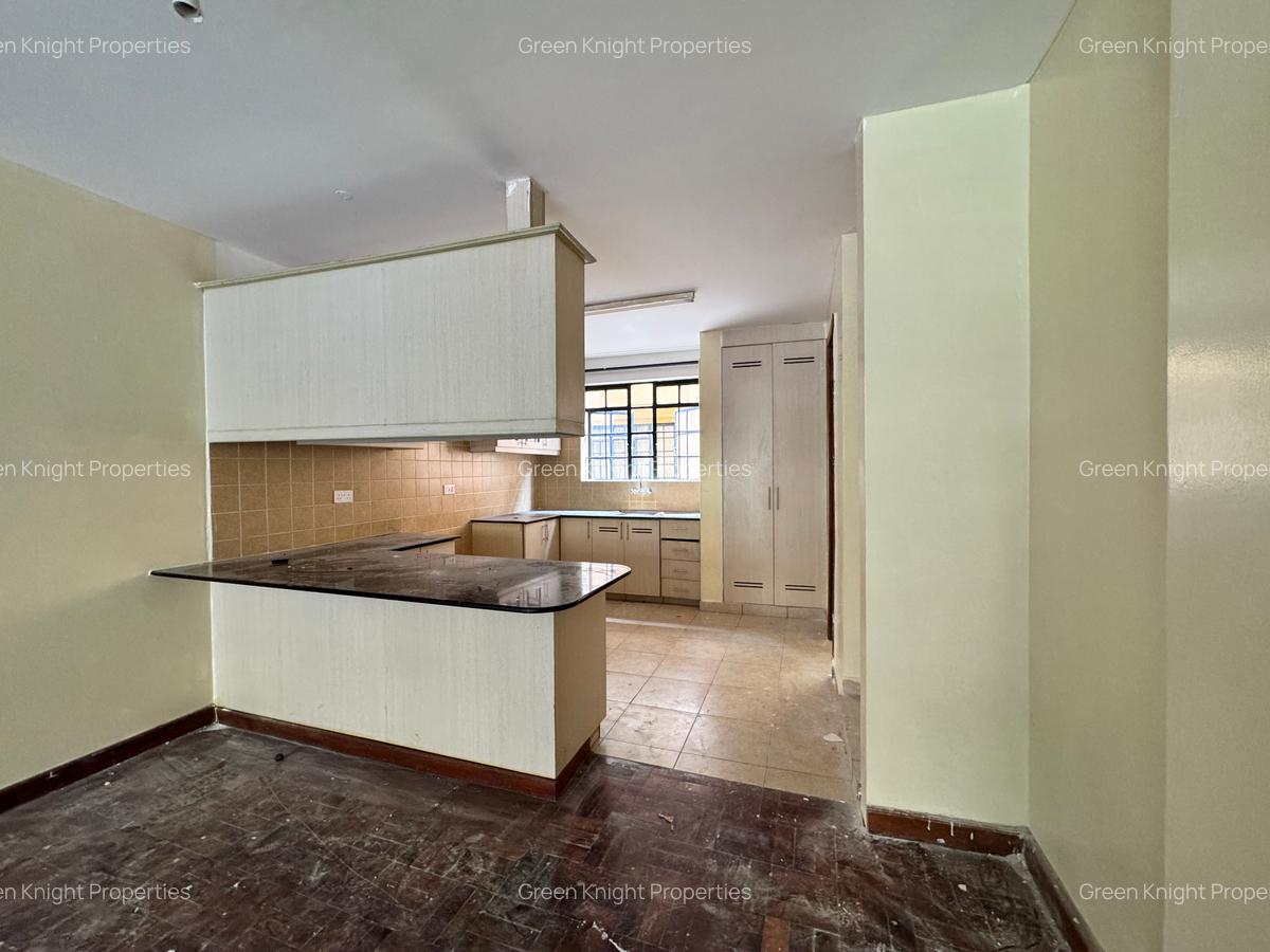Serviced 2 Bed Apartment with En Suite in Riverside - 8