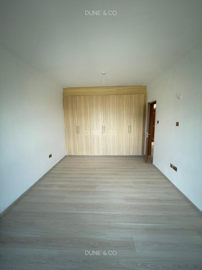 3 Bed Apartment with En Suite in Westlands Area - 16